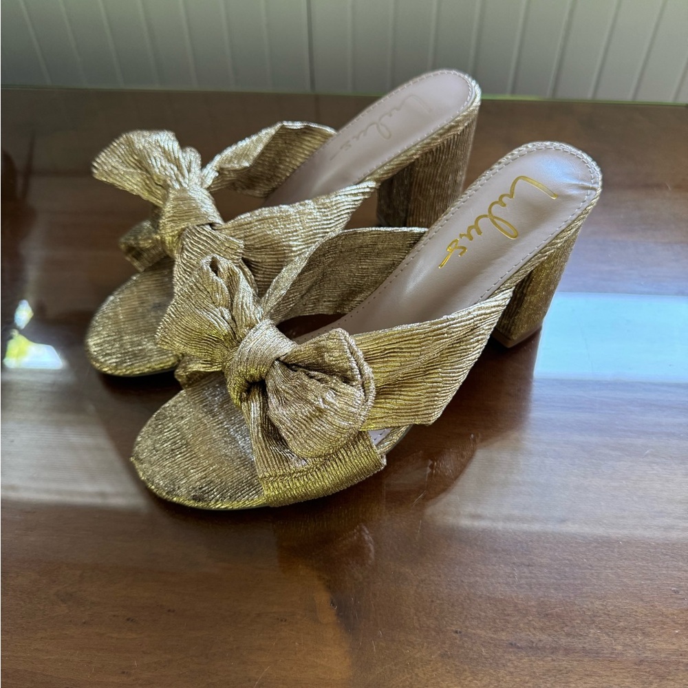 Lulu's Gold Heels with Elegant Bow